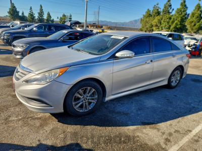 Hyundai Sonata 2014 5NPEB4AC8EH915057