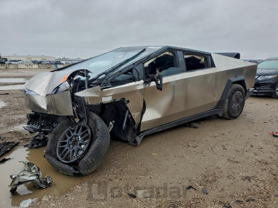 Tesla Cybertruck 2025 7G2CEHED6SA059240