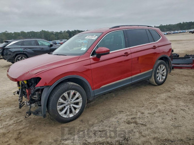Volkswagen Tiguan 2018 3VV3B7AX8JM172532