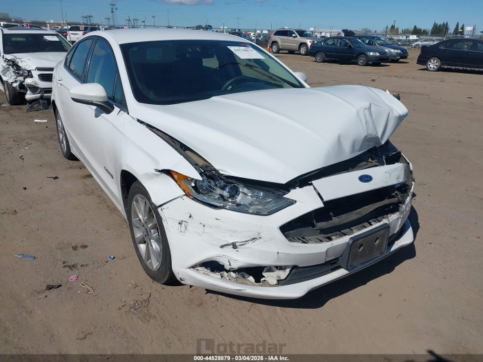 Ford Fusion 2017 VIN 3FA6P0LU4HR301506
