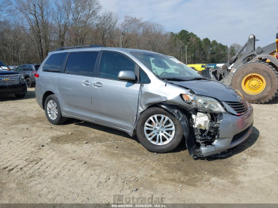 Toyota Sienna 2013 5TDYK3DC2DS324198