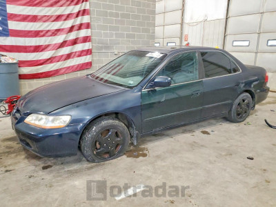 Honda Accord 2000 1HGCG5650YA044919
