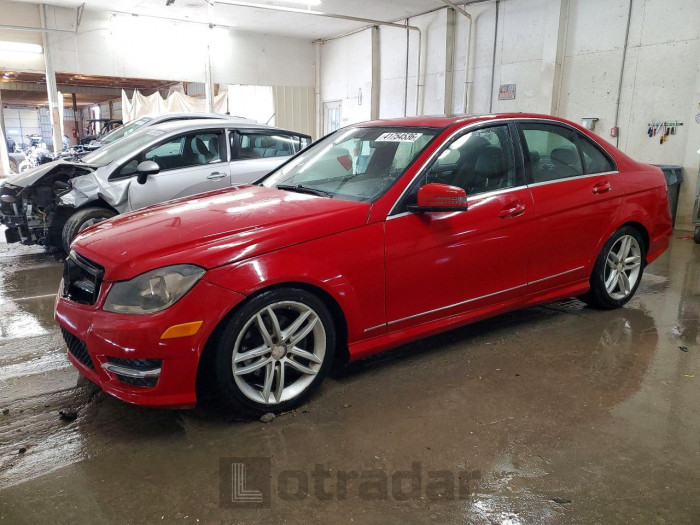 Mercedes-benz C-klasse 2013 VIN WDDGF4HBXDA755575