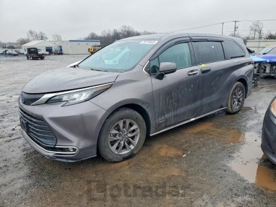 Toyota Sienna 2021 5TDYSKFC5MS007670