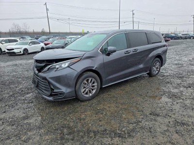 Toyota Sienna 2025 5TDKRKEC2SS239210