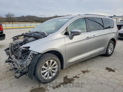 Chrysler Pacifica 2018 2C4RC1BGXJR110835