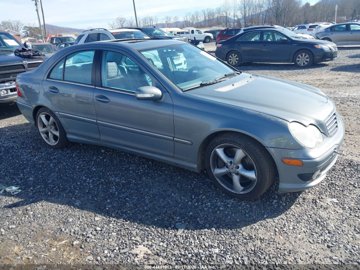 Mercedes-benz C-klasse 2005 VIN WDBRF40JX5F715599