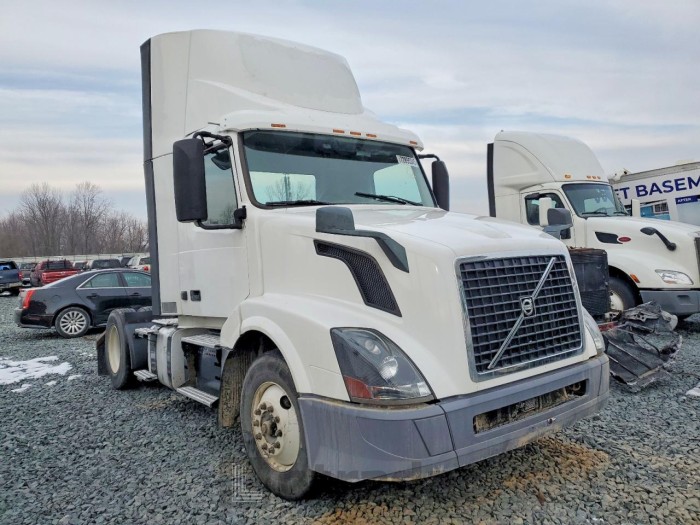 Volvo  2018 VIN 4V4N39TGXJN892471