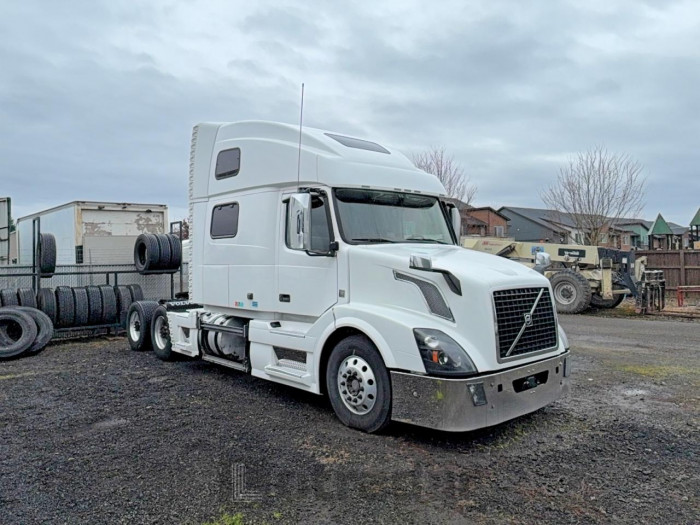 Volvo  2016 VIN 4V4NC9EJ0GN931991