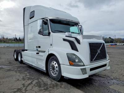 Volvo  2015 VIN 4V4NC9EH1FN177690