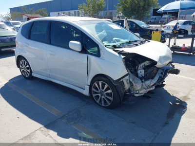 Honda Fit 2013 JHMGE8H51DC012188