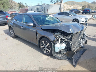 Nissan Altima 2021 1N4BL4FW5MN373097