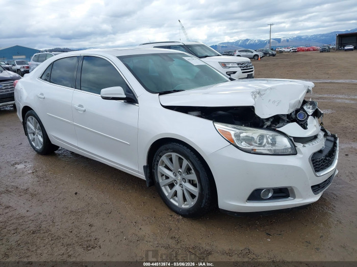 Chevrolet Malibu 2015 VIN 1G11E5SX2FF246141