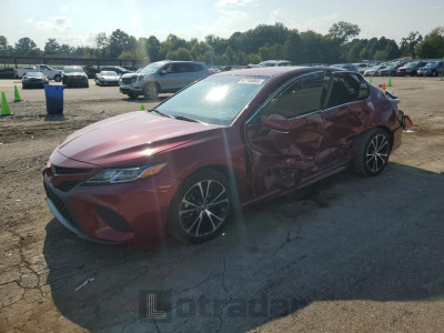 Toyota Camry 2018 4T1B11HK0JU554596