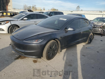 Tesla Model 3 2025 5YJ3E1EB0SF927731