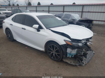 Toyota Camry 2021 4T1G11BK9MU044086
