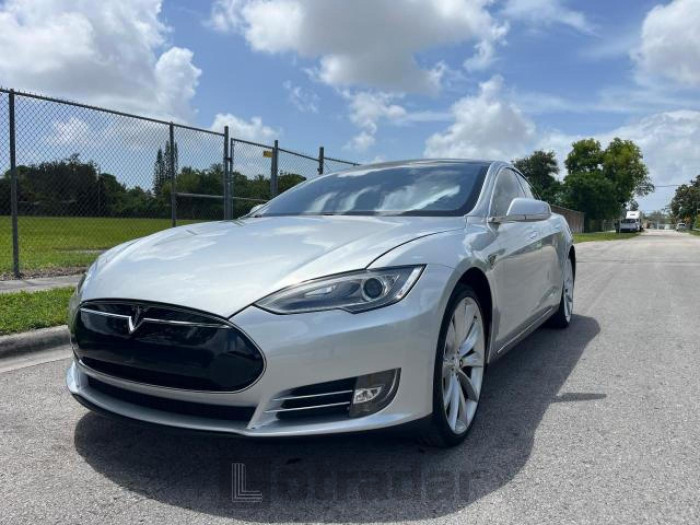 Tesla Model s 2012 VIN 5YJSA1DP4CFS00811