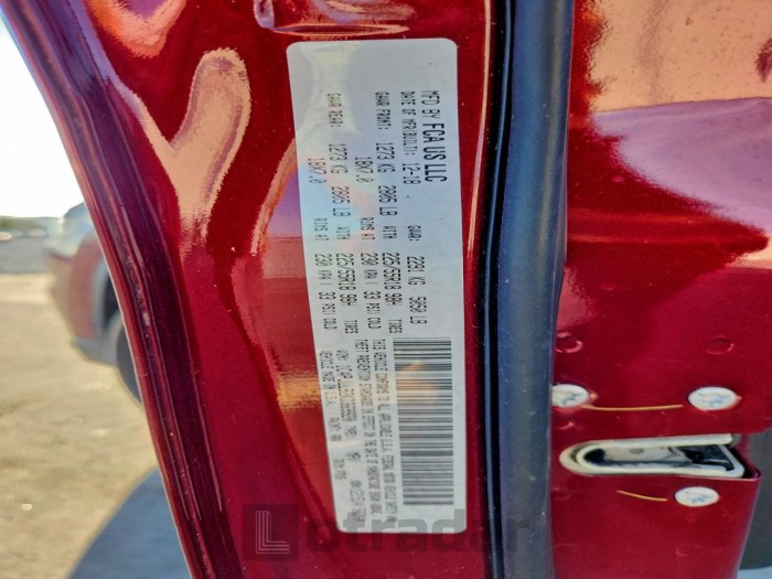 Jeep Grand cher 2019 VIN 1C4PJLLB2KD369920