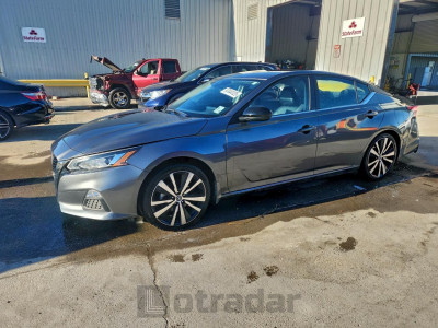 Nissan Altima 2022 1N4BL4CV9NN390448