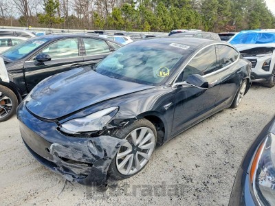 Tesla Model 3 2019 5YJ3E1EA2KF449528