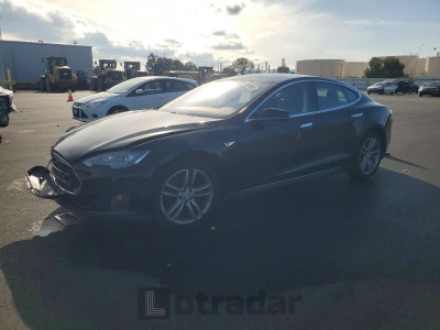 Tesla Model s 2015 5YJSA1S1XFFP78852
