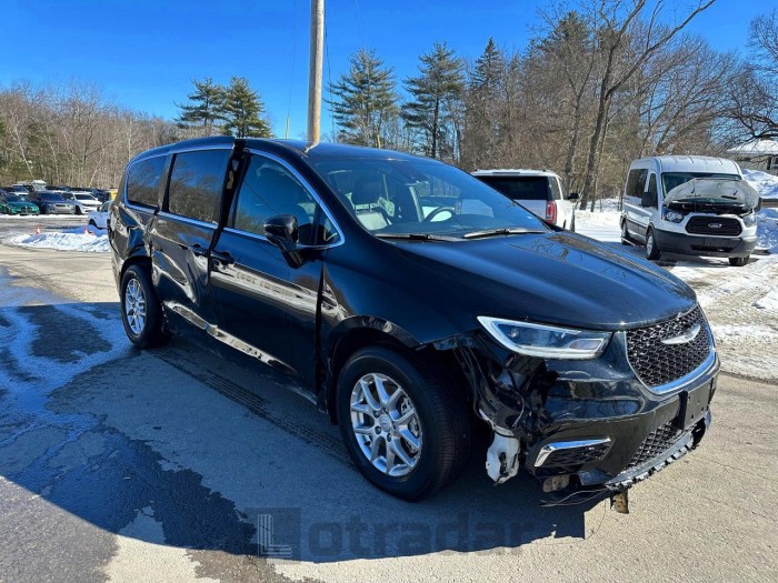 Chrysler Pacifica 2025 VIN 2C4RC1BG1SR599708