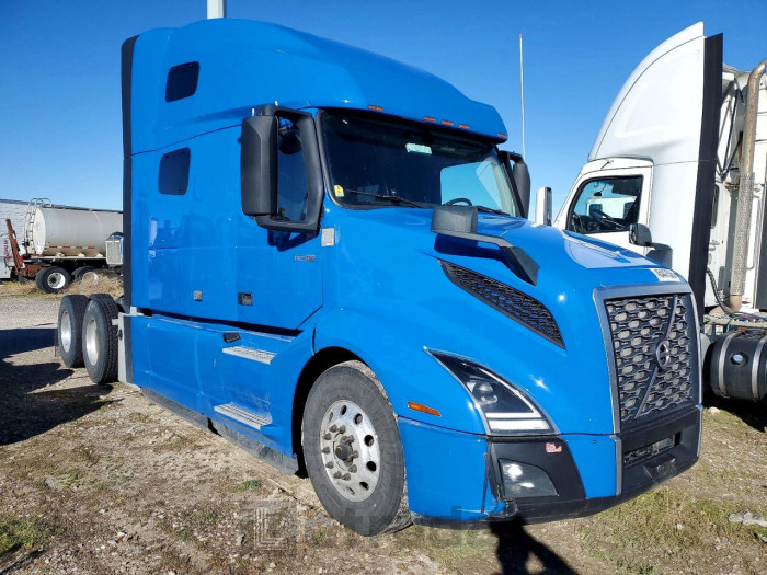 Volvo  2021 VIN 4V4NC9EH7MN274194