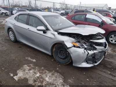 Toyota Camry 2018 4T1B31HK1JU003328