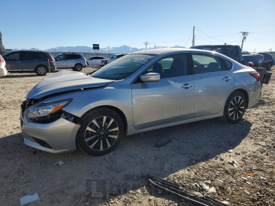 Nissan Altima 2018 1N4AL3AP9JC272805