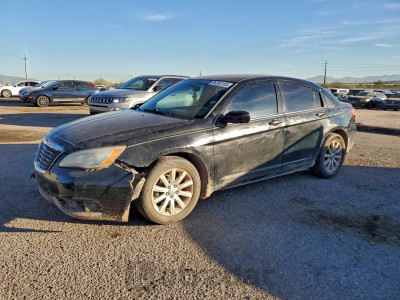 Chrysler 200 2013 1C3CCBBB6DN764477