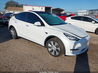Tesla Model y 2022 7SAYGAEE6NF507568