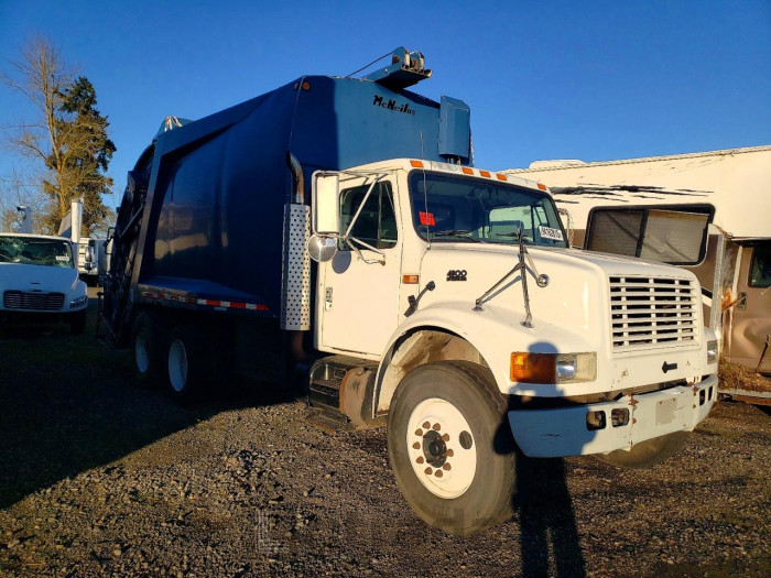 International   2001 VIN 1HTSDAANX1H275958