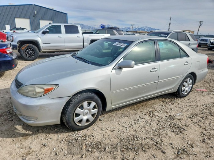 Toyota Camry 2002 VIN 4T1BE32K12U086257