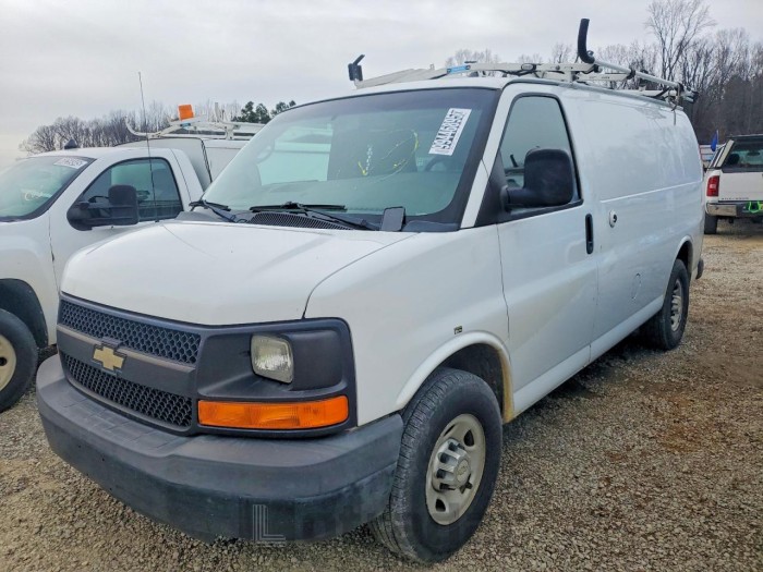 Chevrolet Express 2013 VIN 1GCWGFCA8D1902960