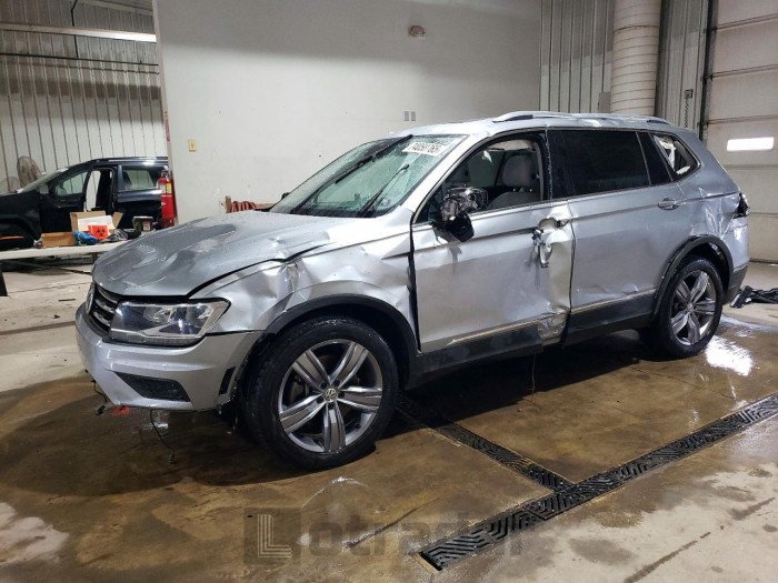 Volkswagen Tiguan 2020 VIN 3VV2B7AX8LM089648