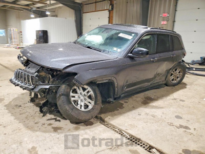 Jeep Grand cherokee 2023 1C4RJHAG3PC622745