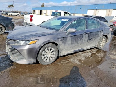 Toyota Camry 2018 4T1B11HK6JU068486