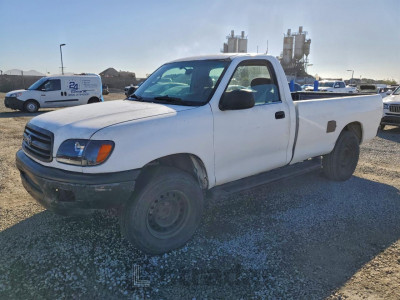 Toyota Tundra 2000 5TBJN3219YS089615