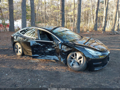 Tesla Model 3 2019 5YJ3E1EA8KF424651