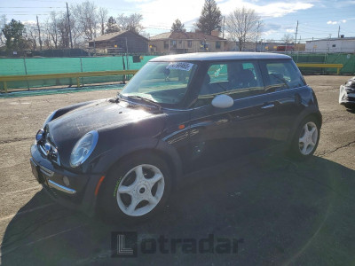 Mini Cooper 2002 WMWRC33462TC31372