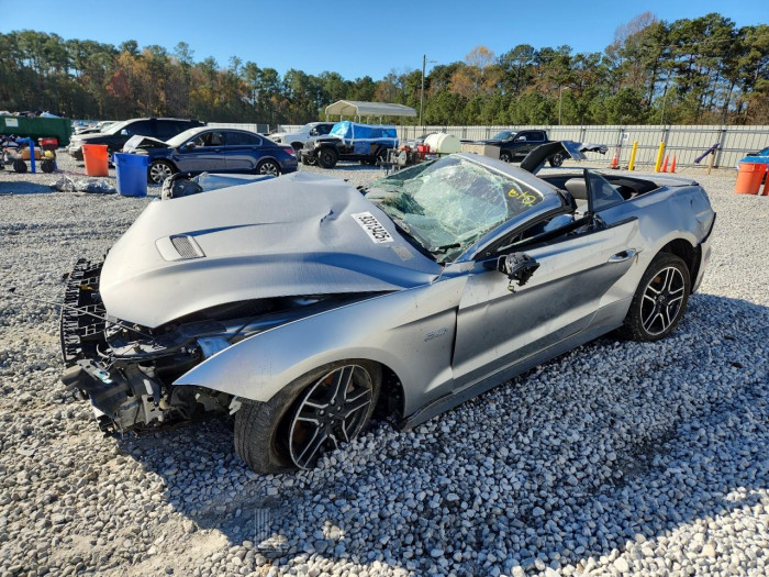 Ford Mustang 2020 VIN 1FATP8FF8L5118605