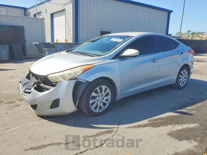 Hyundai  2012 VIN 5NPDH4AE8CH102567