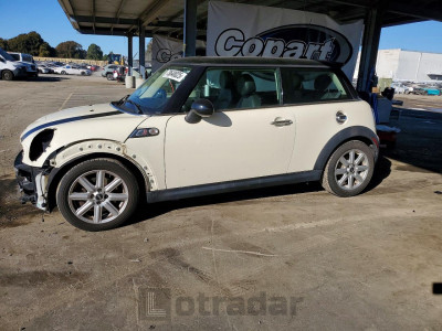 Mini Cooper 2013 WMWSV3C59DT394022