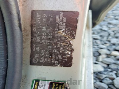 Hyundai Elantra 2003 KMHDN45D53U696305