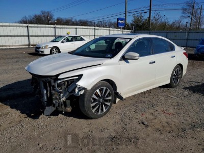 Nissan Altima 2018 1N4AL3AP3JC225902