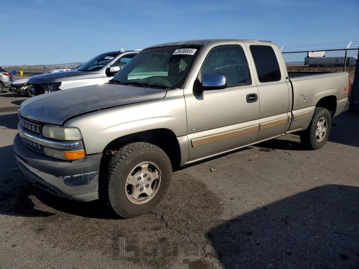 Chevrolet Silverado 2001 VIN 1GCEK19T91E112657