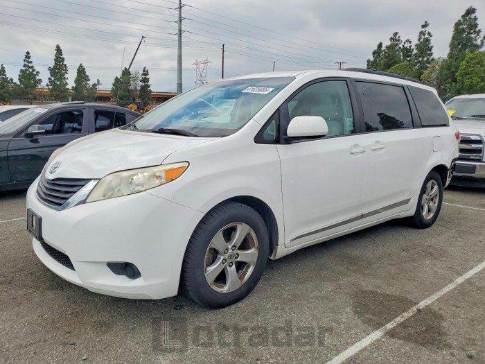 Toyota Sienna 2014 VIN 5TDKK3DC4ES481240