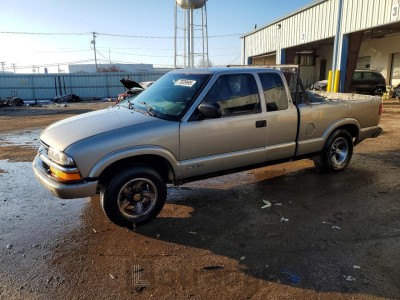 Chevrolet S-10 pickup 2001 VIN 1GCCS195418167847