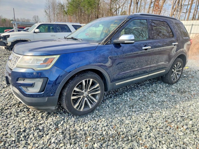 Ford Explorer 2016 VIN 1FM5K8HTXGGC19445