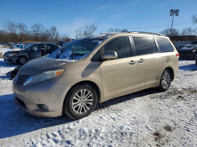 Toyota Sienna 2011 5TDYK3DC1BS172170